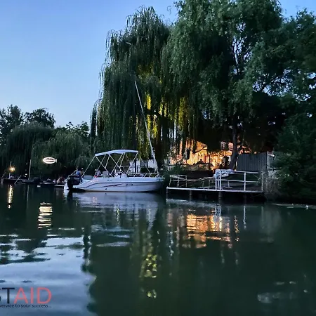 Nyaraló Stég64 - - Hostaid