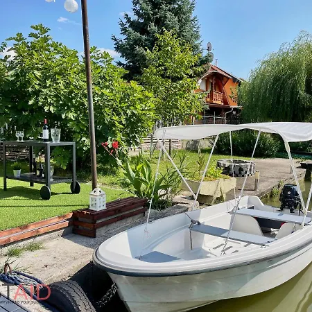 Nyaraló Stég64 - - Hostaid