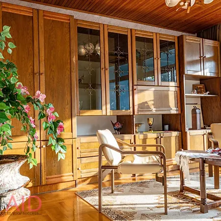 Stég64 - - Hostaid Casa de Férias